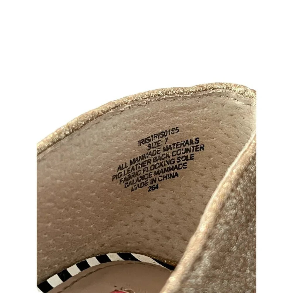 Betsey Johnson Stiletto High Heel Shoes Size 7 Gold Iris Pointed Toe Bow - Picture 8 of 10